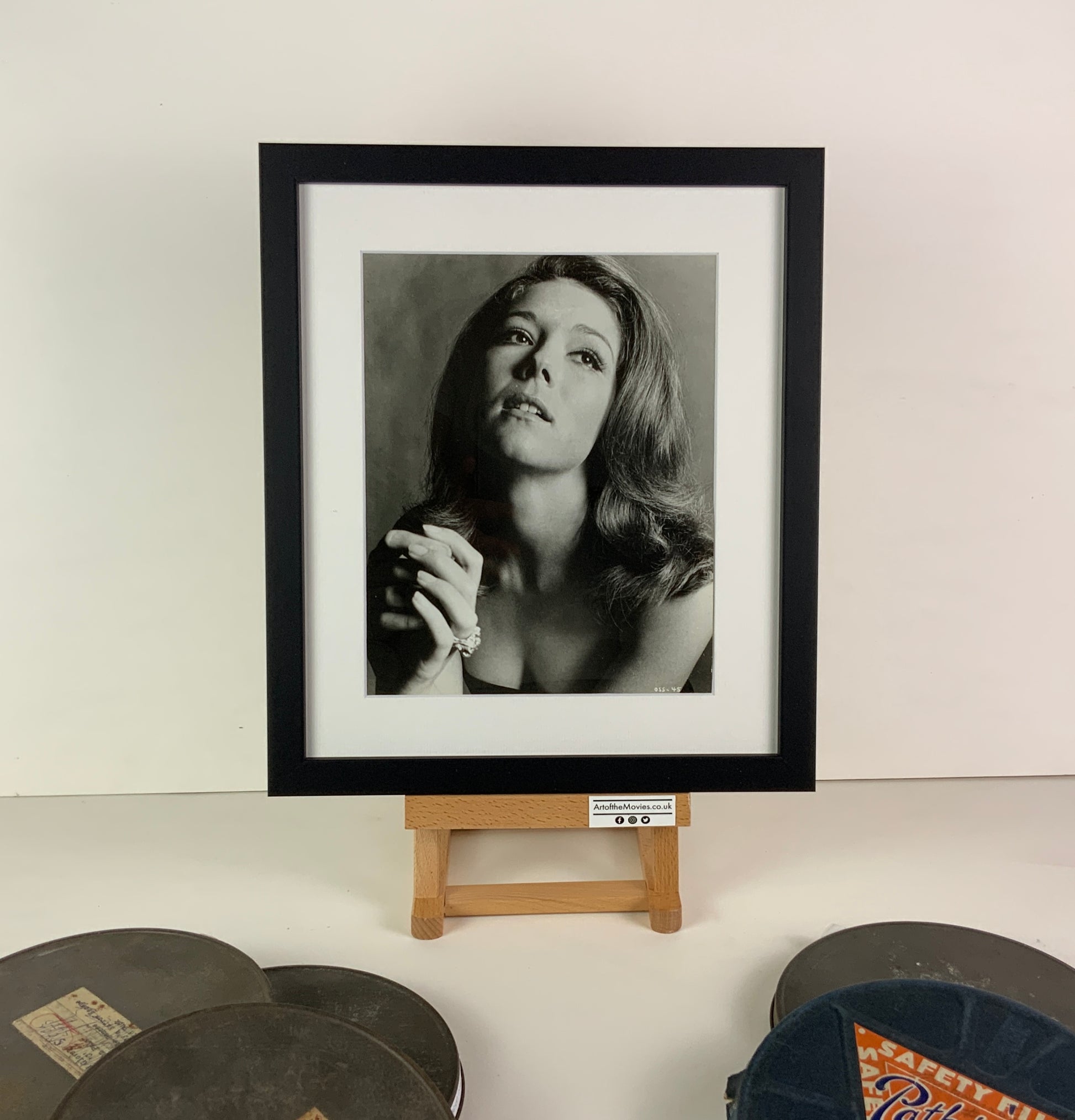 An original 8x10 publicity still for the James Bond film On Her Majesty's Secret Service
