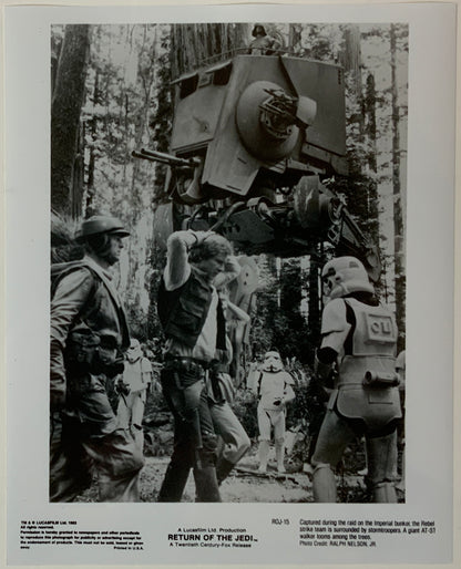 An original 8x10 movie still for the Star Wars film Return of the Jedi
