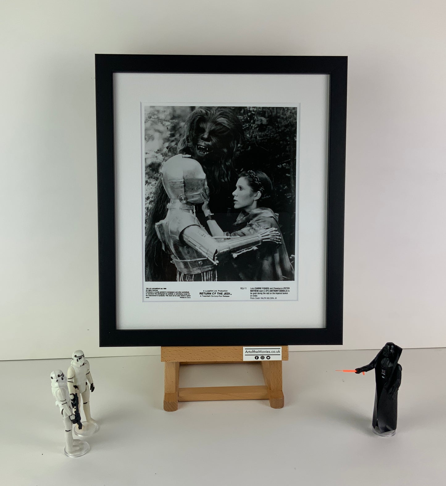 An original 8x10 movie still for the Star Wars film Return of the Jedi