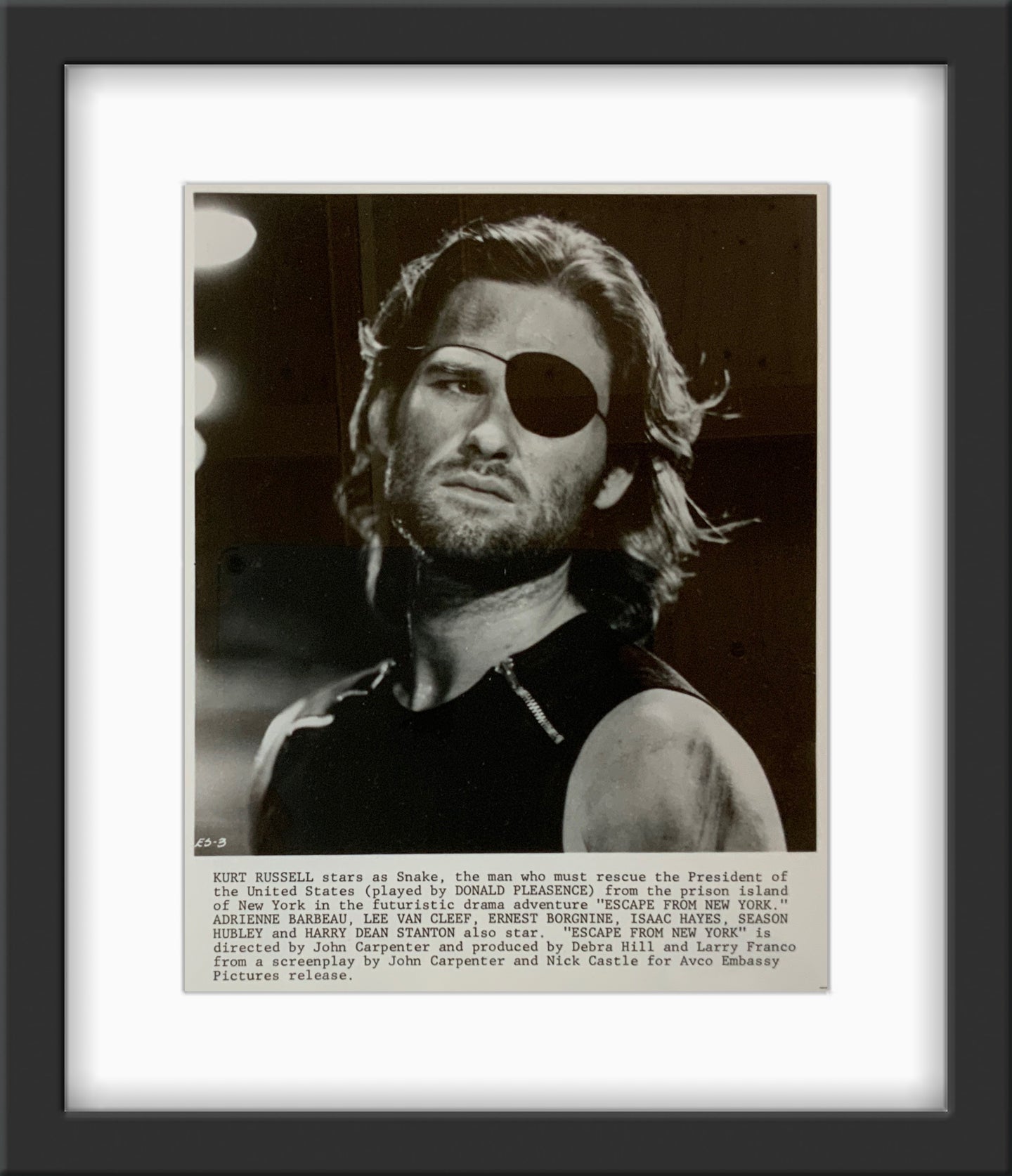 An original 8x10 movie still for the film Escape From New York