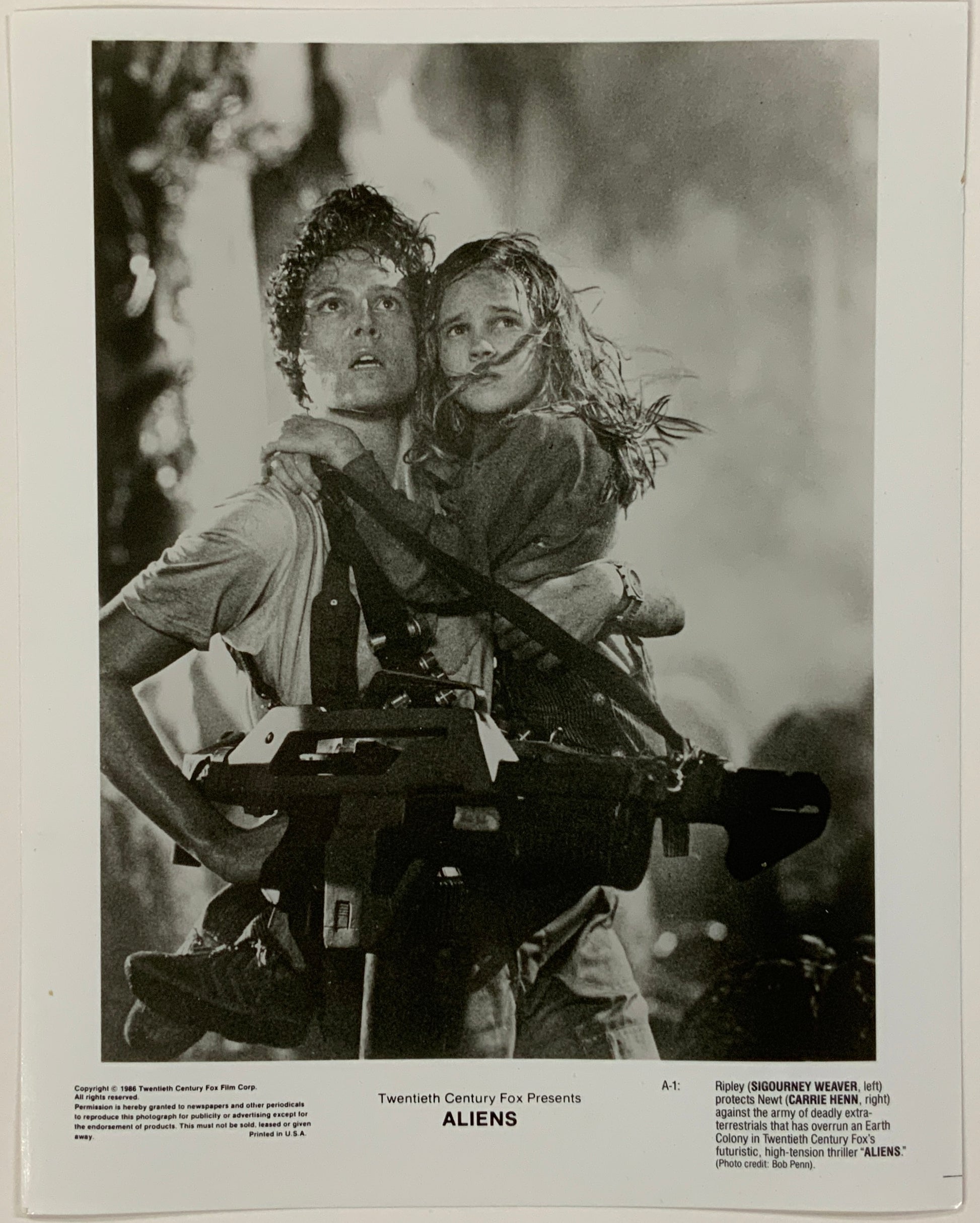 An original movie still from the James Cameron sequel Aliens