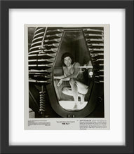 Load image into Gallery viewer, An original 8x10 movie still for the Jeff Goldblum film The Fly