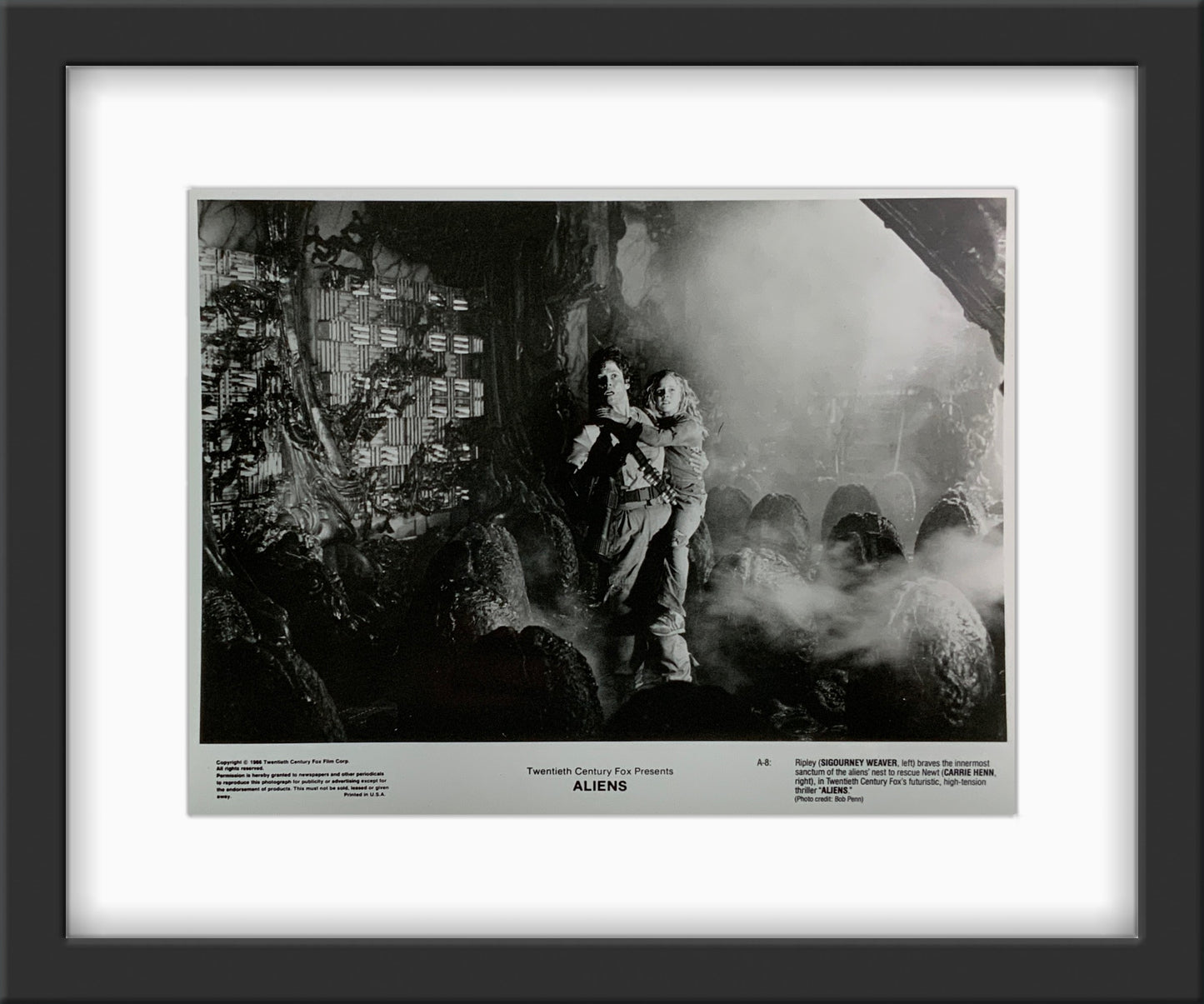 An original movie still for the film Aliens