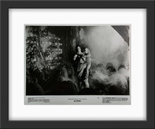 Load image into Gallery viewer, An original movie still for the film Aliens
