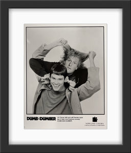 An original 8x10 movie still for the film Dumb and Dumber