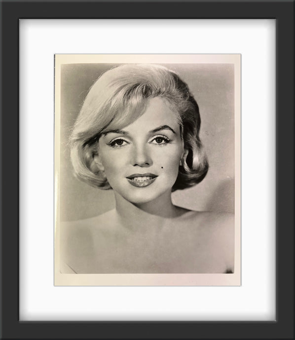 An original photo of Marilyn Monroe from 1957