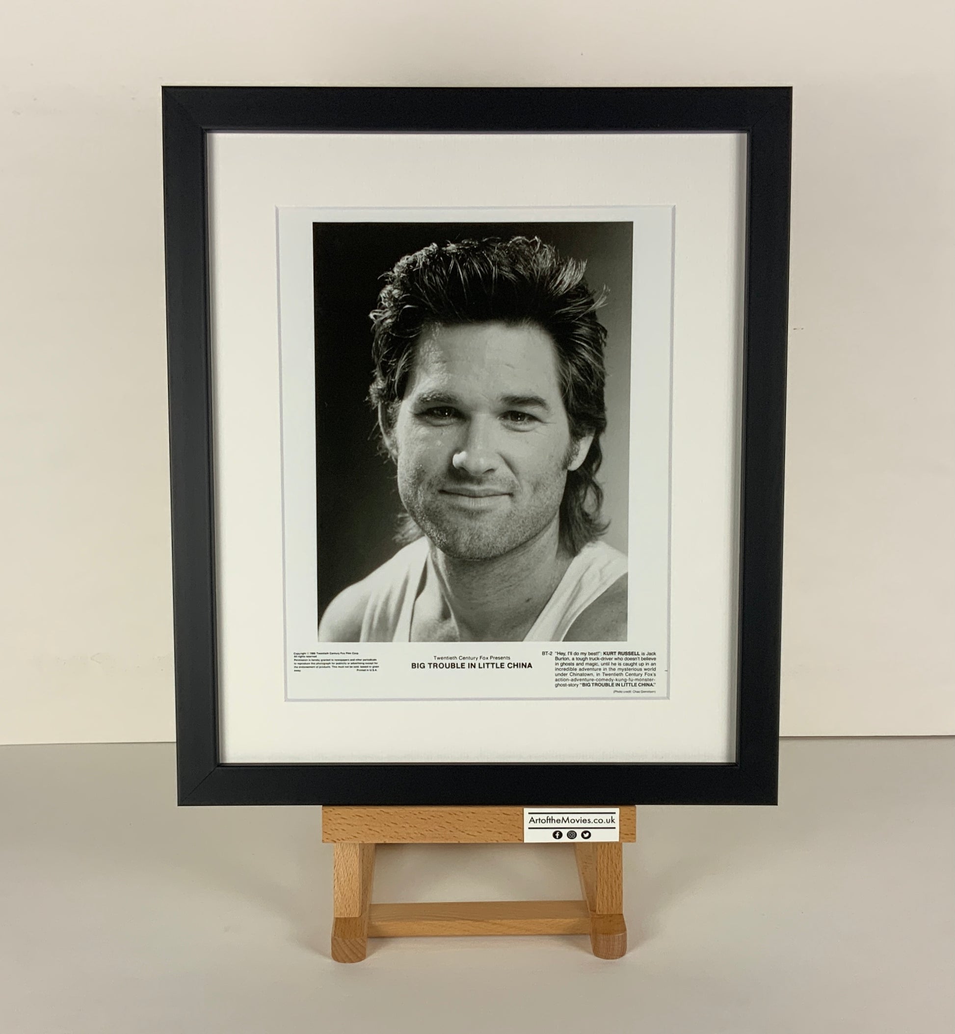 An original 8x10 movie still for the John Carpenter film Big Trouble In Little China