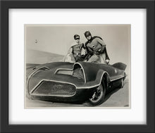 Load image into Gallery viewer, An original 8x10 movi1 still for 1966&#39;s Batman