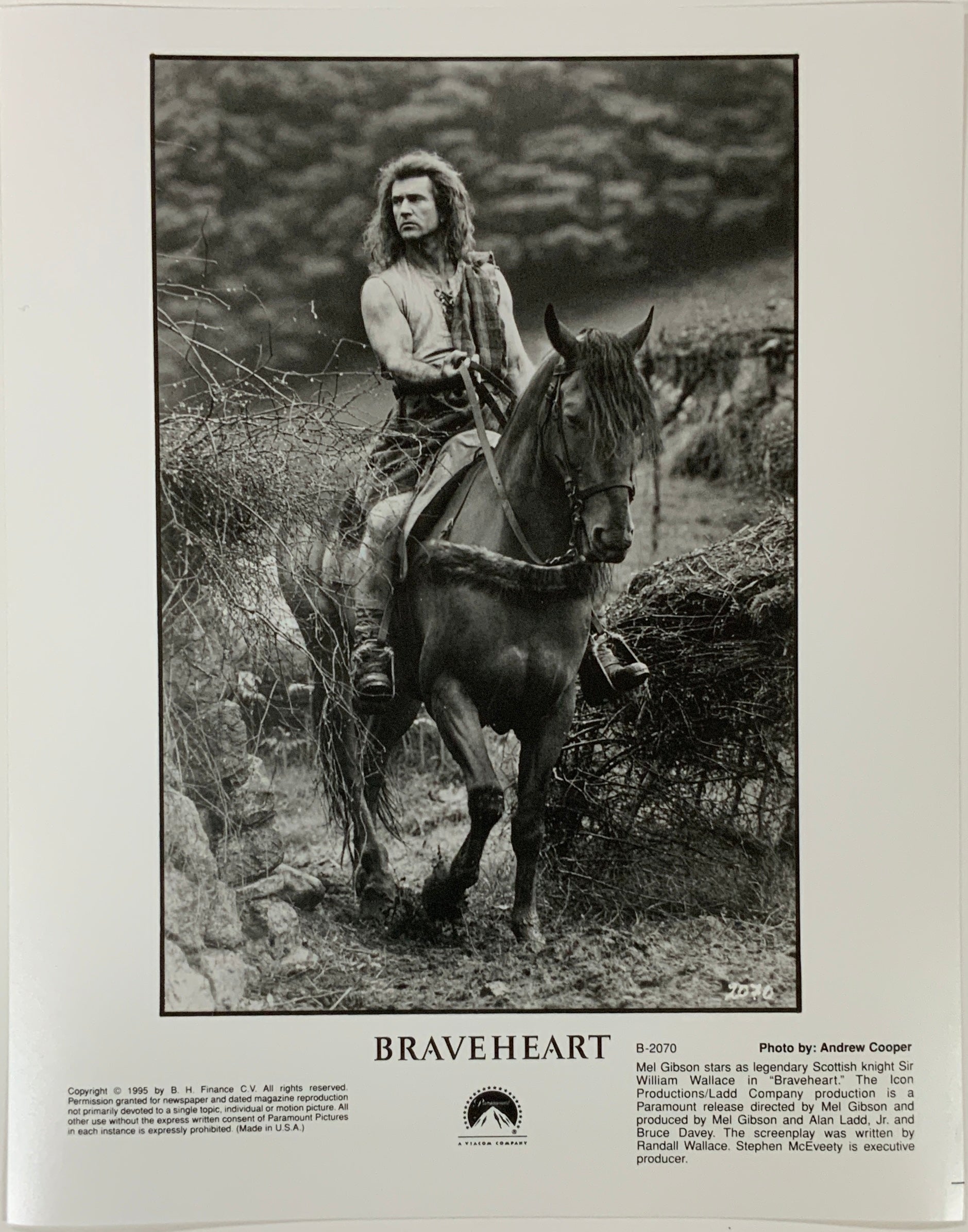 An original 8x10 movie still for the Mel Gibson film Braveheart