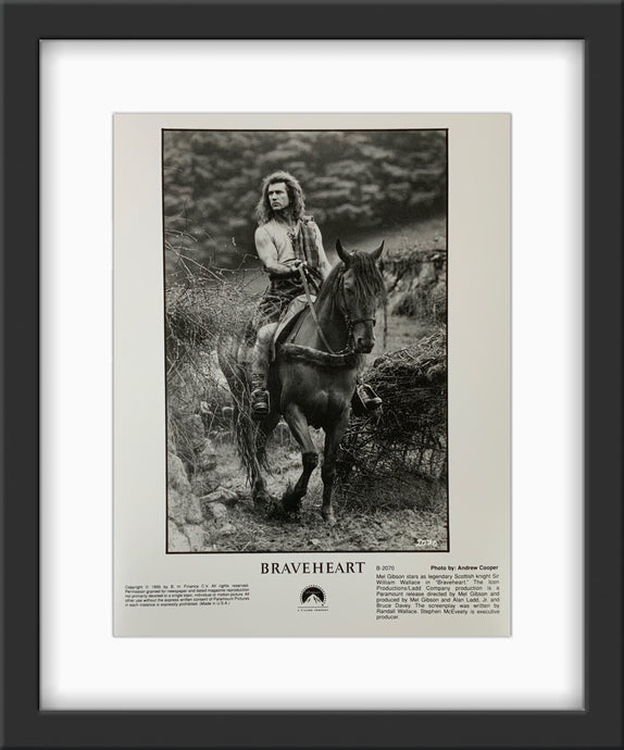 An original 8x10 movie still for the Mel Gibson film Braveheart