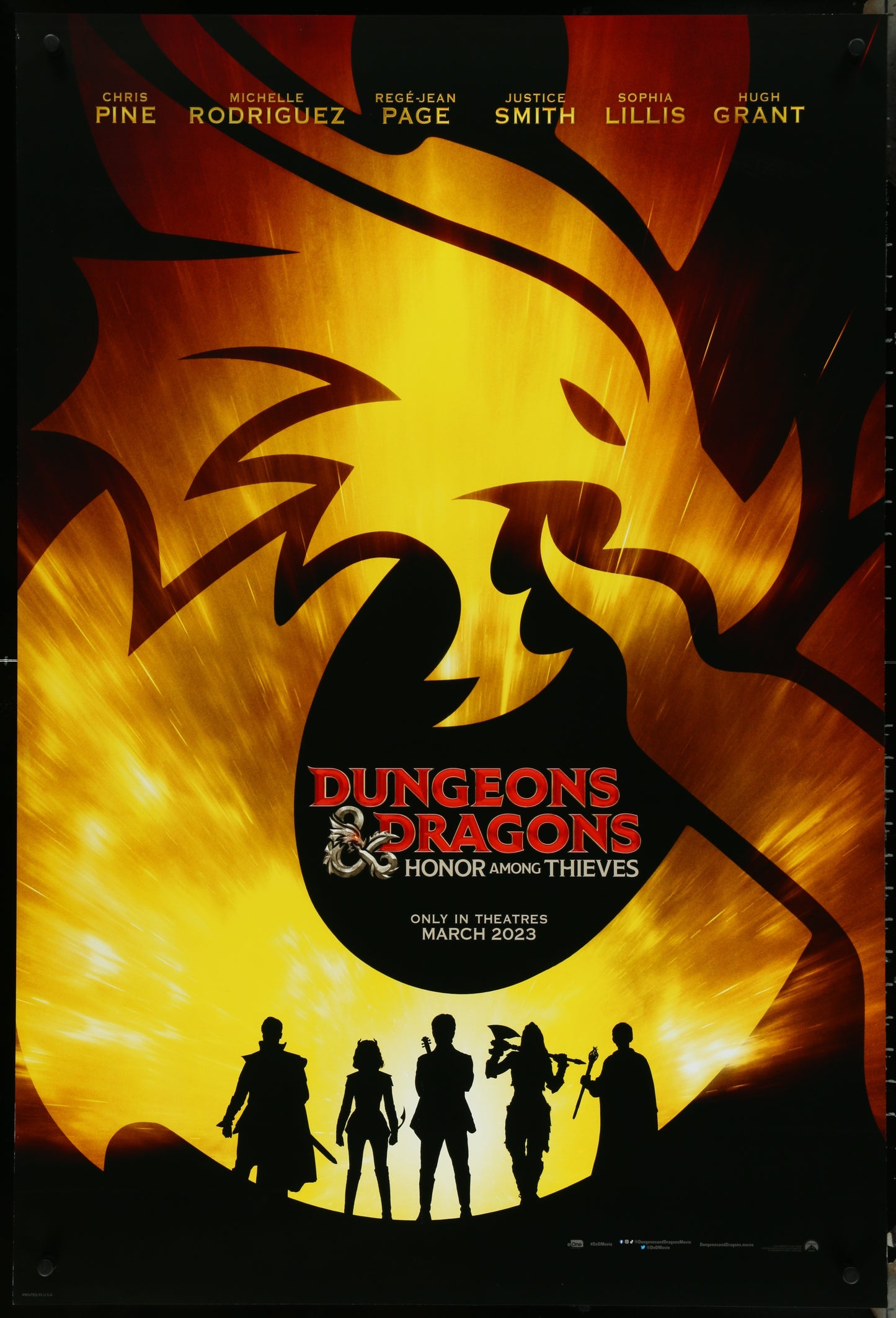 An original movie poster for the film Dungeons and Dragons : Honor Amongst Thieves