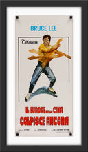 Load image into Gallery viewer, An original Italian Locandina for the Bruce Lee film Fists of Fury